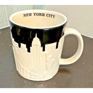 Starbucks NEW YORK CITY Collector Series Relief Mug 2012 Yellow Cab 15oz